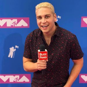 Meet your Posher, Ryan